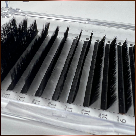 Blooming 0.07 Cat-Eye Lashes