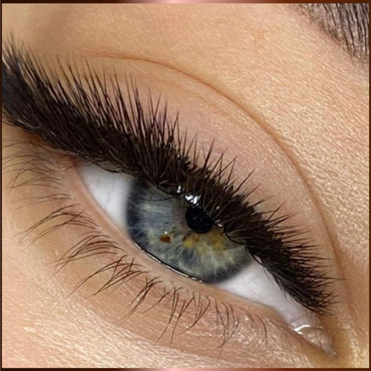 Blooming 0.07 Cat-Eye Lashes